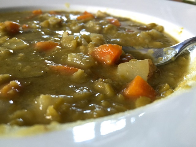 Slow Cooker Split Pea Soup